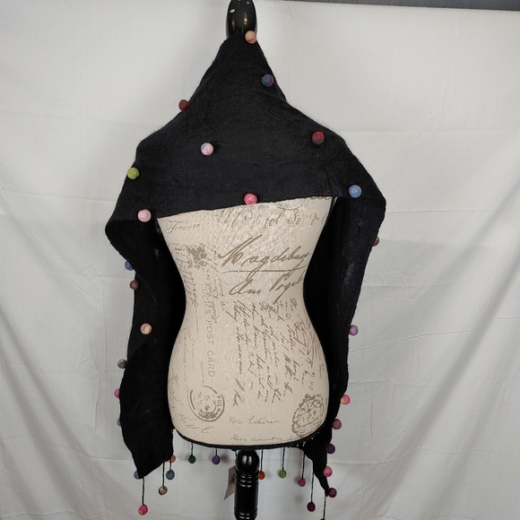 Sugar Dot Wool & Silk Black with Multicolored Wool Balls Scarf Handmade NWT - Picture 2 of 11